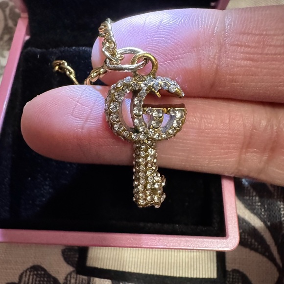 Gucci Charm Pendant GG Key Shape Rhinestone necklace w/ Gold Chain & Dusty - Picture 5 of 6